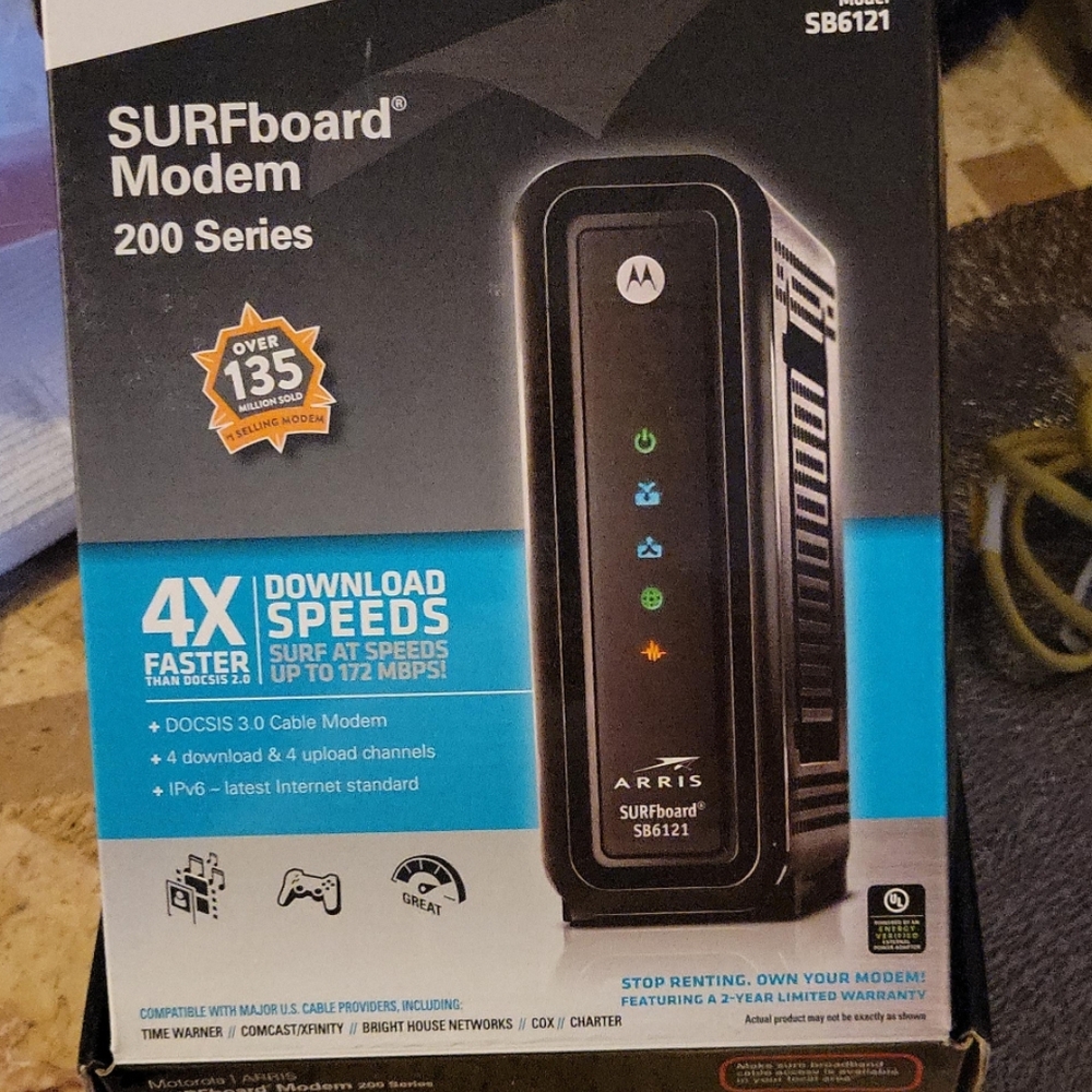 SURFboard SB6121 Black Modem